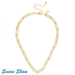 Load image into Gallery viewer, Large Paper Clip Necklace in Gold
