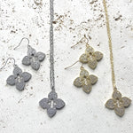 Load image into Gallery viewer, Quatrefoil Pave Necklace
