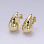 Load image into Gallery viewer, 14K Gold Filled 25mm Chunky Modern Teardrop Stud Earrings in Gold
