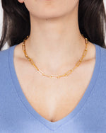 Load image into Gallery viewer, Large Paper Clip Necklace in Gold
