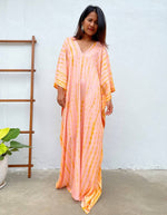 Load image into Gallery viewer, Kaftan in Peach with Orange Tie Dye
