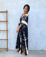 Load image into Gallery viewer, Kaftan in Black and Off White Tie Dye
